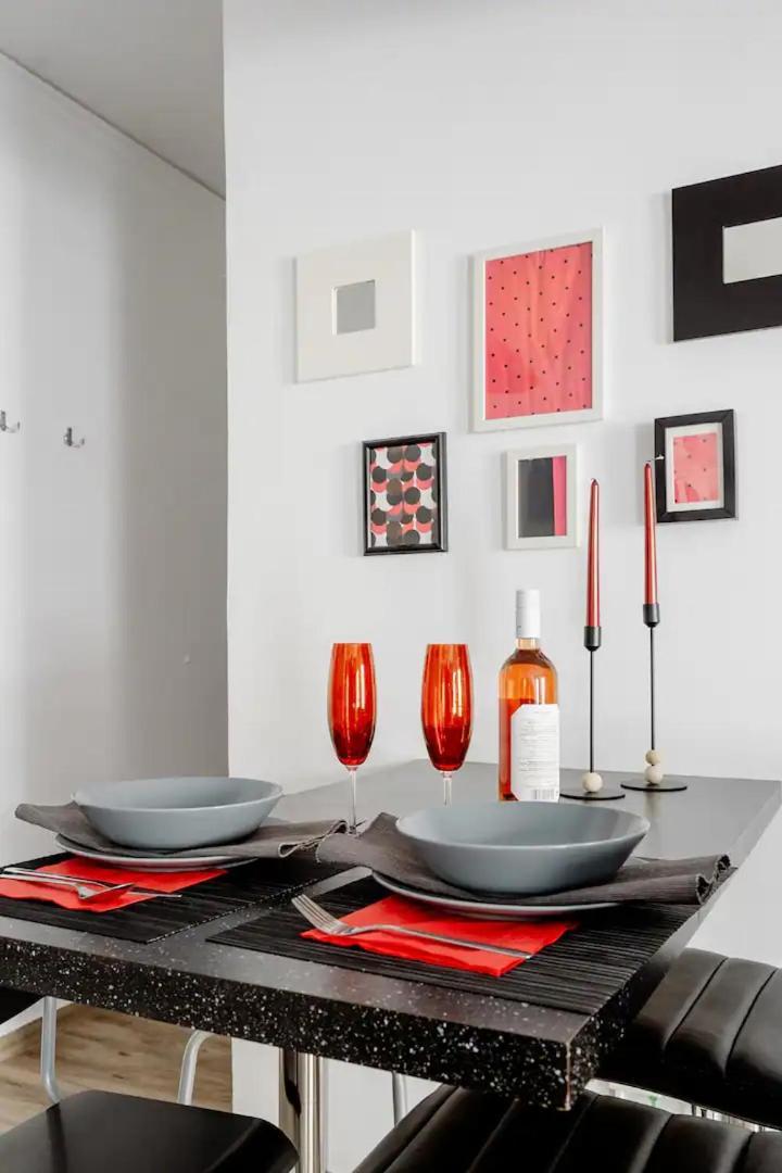 Brand New Modern Lux Apartment Close To Historical Center! Athena Bagian luar foto